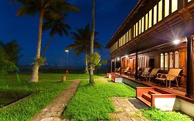 Coconut Lagoon Kumarakom - A Cgh Earth Experience